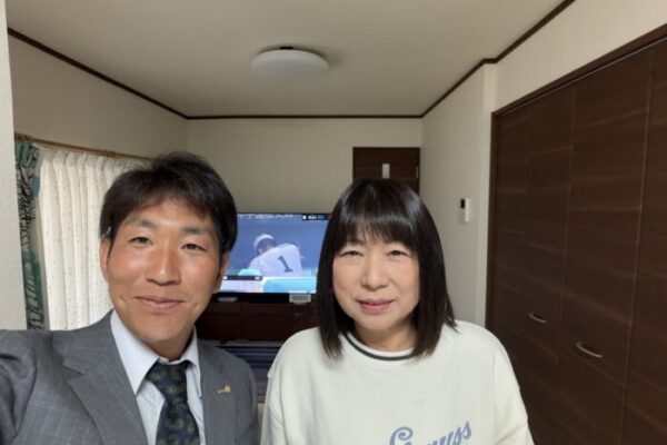 可児市緑ヶ丘のお客様との２ショット写真
