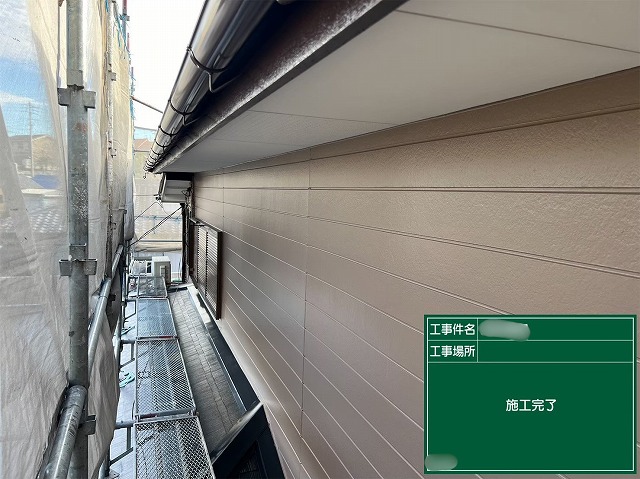 可児市中恵土で外壁塗装が完了し、美しく生まれ変わった住宅の外観